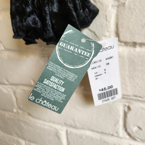 LeChâteau NWT Deadstock Black Velvet OffShoulder Puffy Bishop Sleeve Ruffled Top - Picture 4 of 6